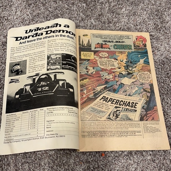 The Brave and the Bold DC Comics / Batman - Choose From Drop-Down List - Picture 9 of 9